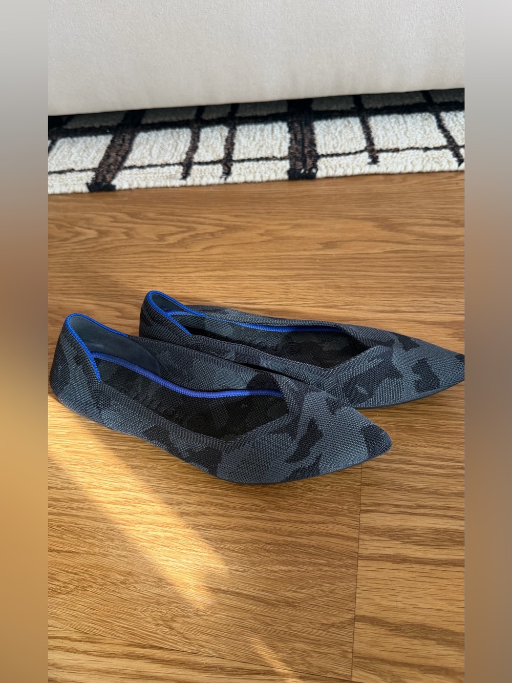 Rothy’s The Point Camo Knit Ballet Flats Gray Blue Women’s Size 8.5